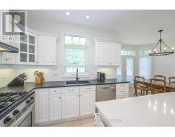 2 MANTLE PLACE - 16