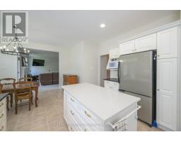 2 MANTLE PLACE - 17