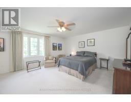 2 MANTLE PLACE - 21