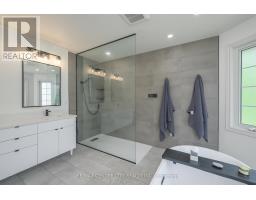 2 MANTLE PLACE - 26
