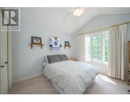 2 MANTLE PLACE - 29