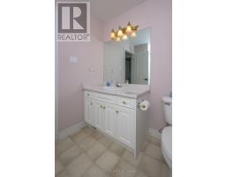 2 MANTLE PLACE - 31