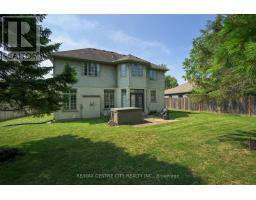 2 MANTLE PLACE - 33