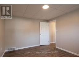 152 BEECH STREET - 25