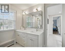 129 WYCHWOOD PLACE - 24