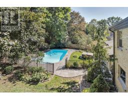 129 WYCHWOOD PLACE - 28