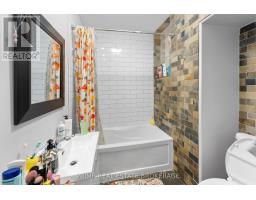 500-502 COLBORNE STREET - 13