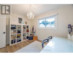 80 MAXWELL CRESCENT - 22