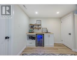 80 MAXWELL CRESCENT - 30