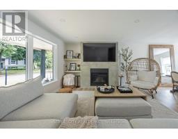80 MAXWELL CRESCENT - 8