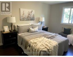 44 - 355 SANDRINGHAM CRESCENT - 18