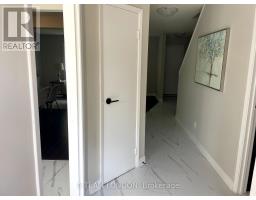 44 - 355 SANDRINGHAM CRESCENT - 21