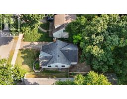 9 WOLSELEY AVENUE - 40