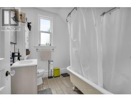 453 QUEBEC STREET - 22