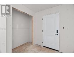 127 VICTORIA AVENUE E - 13