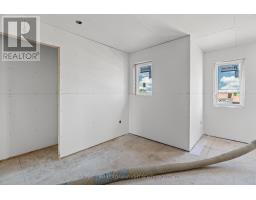127 VICTORIA AVENUE E - 27