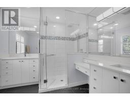 138 CHAMBERS AVENUE - 21