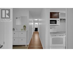 811-1600 ADELAIDE STREET - 16