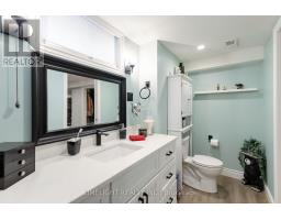 124 SUSAN AVENUE - 27