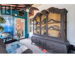 124 SUSAN AVENUE - 30