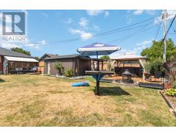 124 SUSAN AVENUE - 39