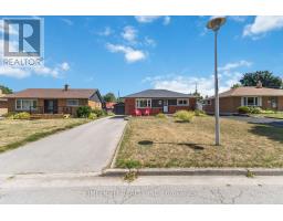 124 SUSAN AVENUE - 47