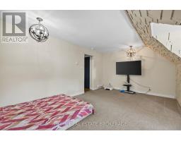 38 HINCKS STREET - 29