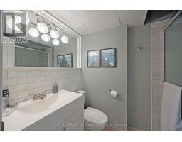 17 WINDING WAY CRESCENT - 28