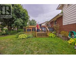 17 WINDING WAY CRESCENT - 41