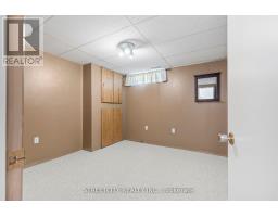 23 SNOWDON CRESCENT - 14