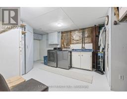 23 SNOWDON CRESCENT - 16