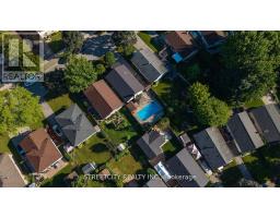 23 SNOWDON CRESCENT - 22