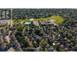 23 SNOWDON CRESCENT - 24