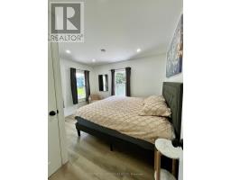 3490 WANEETA DRIVE - 16
