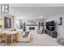 54 - 159 COLLINS WAY - 27