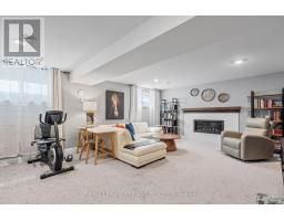 54 - 159 COLLINS WAY - 28