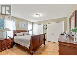 35 BOWCOTT CRESCENT - 20