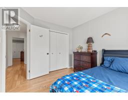 35 BOWCOTT CRESCENT - 23