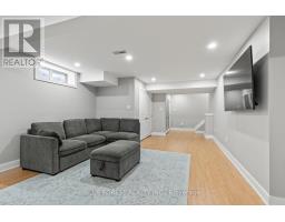 35 BOWCOTT CRESCENT - 36