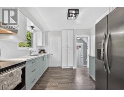 565 RINGTON CRESCENT - 2