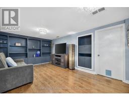 565 RINGTON CRESCENT - 29
