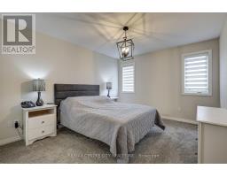 24 ACORN TRAIL - 17
