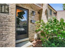57 - 640 WONDERLAND ROAD S - 1