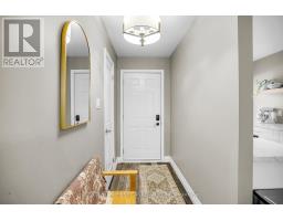 57 - 640 WONDERLAND ROAD S - 19