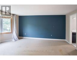 31 COLONIAL CRESCENT - 19