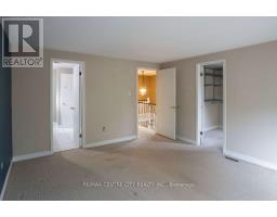 31 COLONIAL CRESCENT - 20
