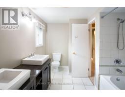 31 COLONIAL CRESCENT - 26