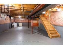 31 COLONIAL CRESCENT - 29