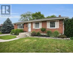 59 DUNWICH DRIVE - 3