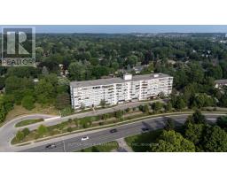 609 - 521 RIVERSIDE DRIVE - 1